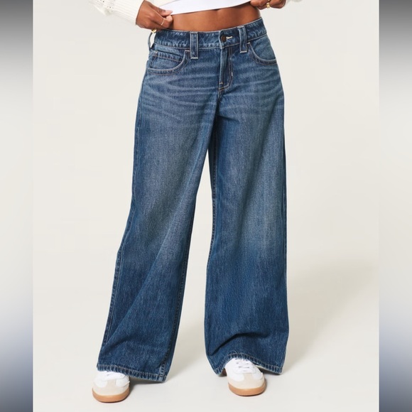 Low Rise Dark Wash Super Baggy Jeans Women’s 8 Short Petite Hollister Denim - Picture 2 of 3